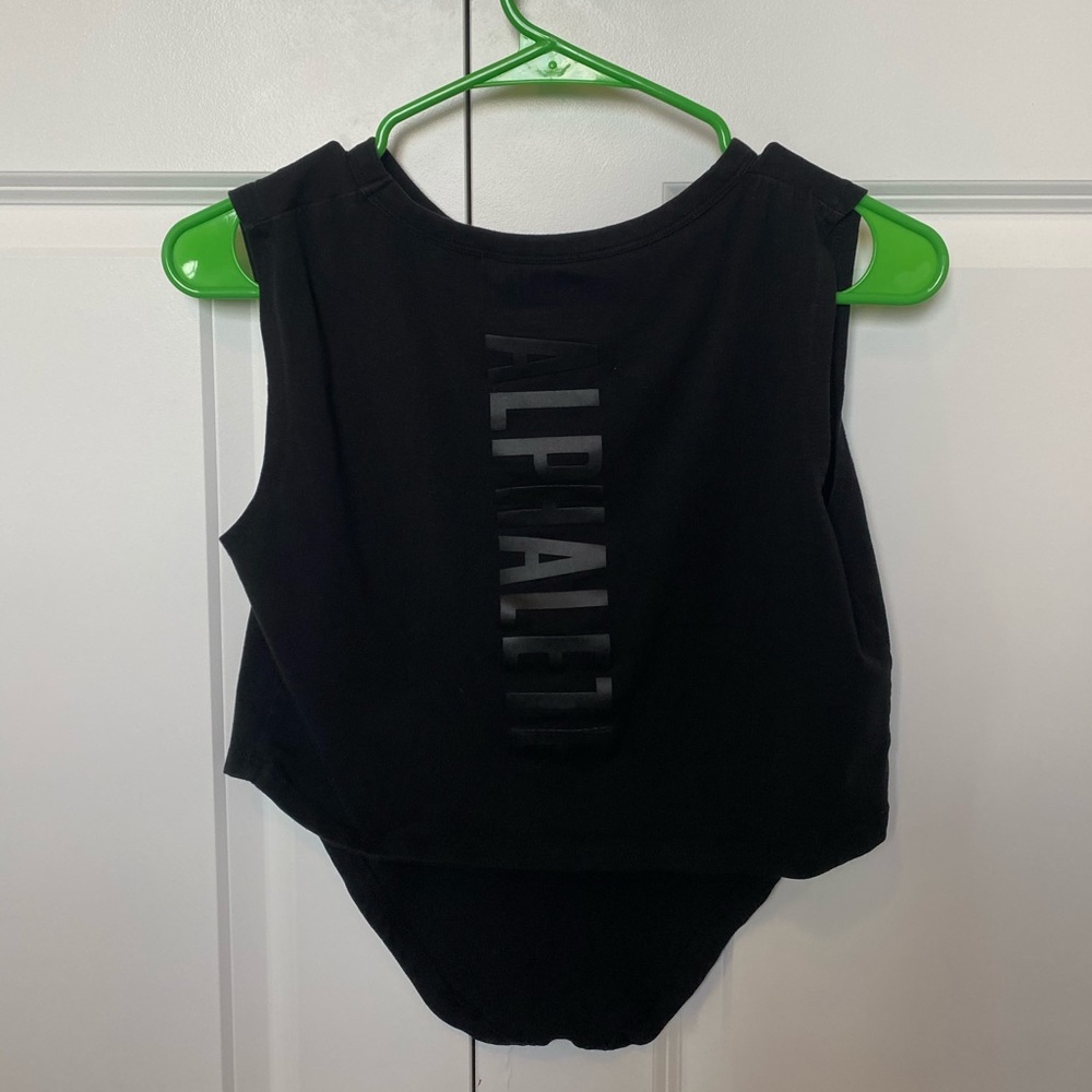 Alphalete Crop Tank